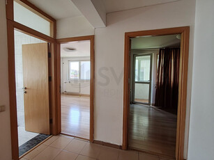 Apartamet 3 Camere de Cantemir Sector 4