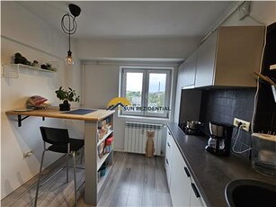 BrancoveanuSecuilor, apartament amenajat modern, mobilatutilat