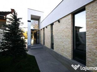 CASA INDIVIDUALA - PREMIUM LUX - 4 CAM - INCALZIRE PARDOSEA