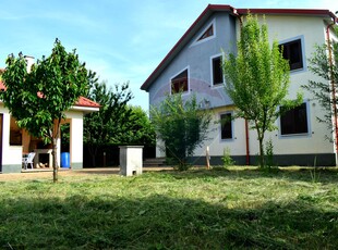 Casavila 5 camere vanzare in Vrancea, Focsani, Periferie