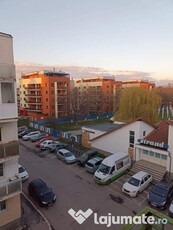 De închiriat apartament cu 4 camere în Sfântu Gheorghe