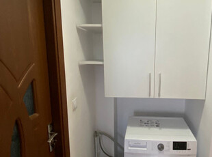 De vanzare apartament, 3 camere, , mp , Podu Ros, Liceul RacovitaDin 2008 sustinem Comunitatea Agentiilor Imobiliare din Iasi