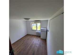 Garsoniera, Tatarasi, renovata, libera, 22.900 EURO NEG de vanzare