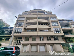 Imobil Boutique | Apartament 4 Camere + 3 Terase + Boxa | He