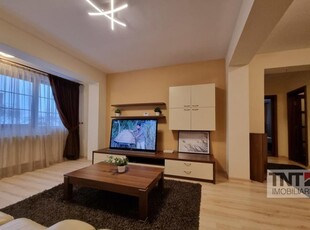 Inchiriere Apartament Bucium 3 Camere