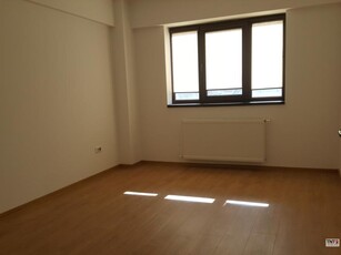 Inchiriere Apartament Nicolina 3 Camere