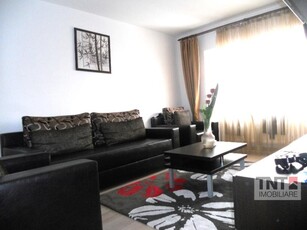 Inchiriere Apartament Nicolina 3 Camere