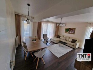 Inchiriere Apartament Nicolina 3 Camere