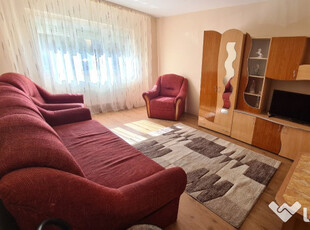 Inchiriez apartament 3 camere zona Intim - ID : RH-41324-property