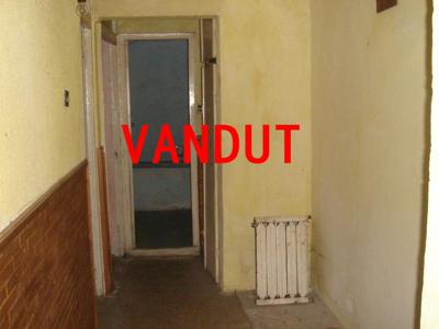 Apartament Cu 3 Camere - 28000 eur - Ampoi, Alba Iulia