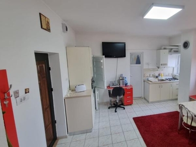 Apartament 2 camere in Cetate, , zona statiei de salvare, et.2