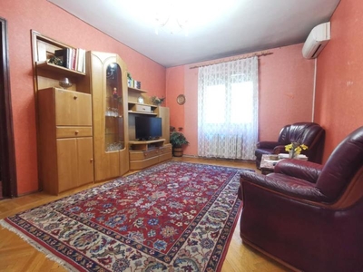 Apartament 3 camere Pta Romana- Coloane- ASE