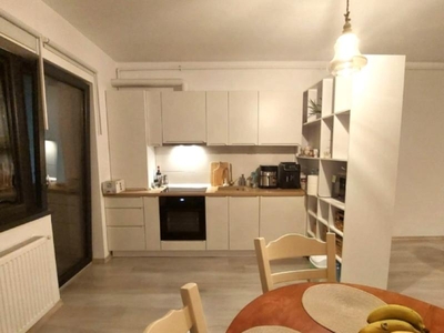 Apartament cu 2 camere, bloc Nou, Centru