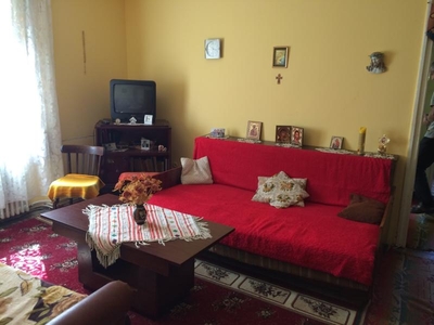 Apartament Cu 2 Camere de Vanzare - 25000 eur - Alba Iulia