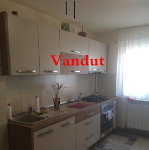 Apartament Cu 3 Camere De Vanzare - 47000 eur - Alba Iulia