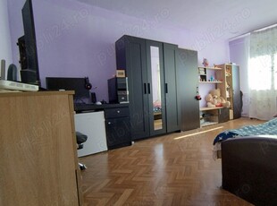 Apartament 3 camere decomandat Alfa