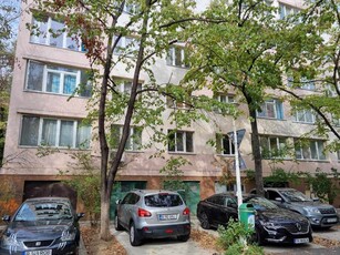 Apartament 3 camere Drumul Taberei Pascani + GARAJ