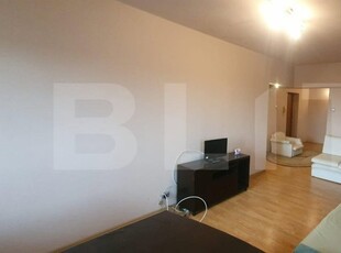 Apartament de 2 camere, 65 mp, AC, centrala termica, zona Patria