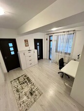 Apartament de 3 camere, 95 mp, centrala, AC, bloc izolat, terasa, Lacul Morii