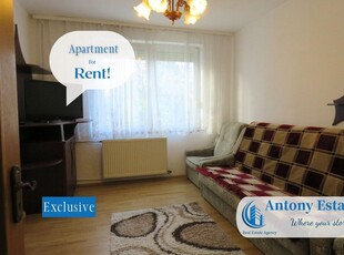 Apartament de închiriat, 3 camere, Decomandat, Rogerius - Oradea