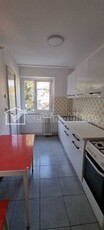 Apartament decomandat 4 camere, BIG Manastur, etaj 2 din 4, curat, liber, clasic