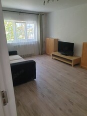 Închiriez Ap.2 camere, decomandat, Etaj 2, modern. Paltinis Proprietar