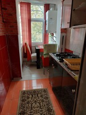 Închiriez apartament 2 camere