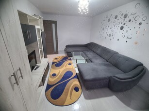 Închiriez apartament 2 camere cf. 1 decomandat etaj 2