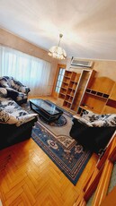 inchiriez apartament 2 camere piață