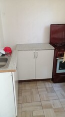 Închiriez apartament cu două camere