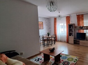 Otopeni, central, proprietar, curte, apartament 3 camere