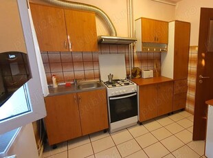 Proprietar Inchiriez apartament cu 2 camere etaj1 , 54mp, Zona UTA