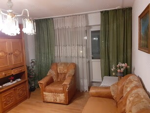 Vând apartament 3 camere 2 băi 2 balcoane foarte spațios