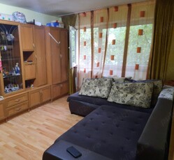 Vând apartament Bumbești-Jiu