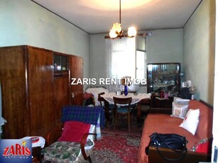 Vanzare apartament 2 camere decomandat in Ploiesti, zona Eminescu