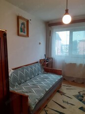 Vanzare apartament 3 camere Targoviste