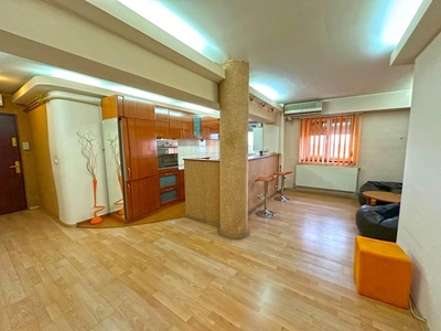 Apartament 4 camere decomandate, Calea Bucuresti, etaj 6/11, 2 lifturi modernizate, centrala termica proprie