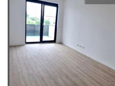 APARTAMENT CU TERASA LA PRIMA INCHIRIERE