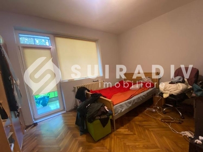 Apartament decomandat de vanzare, cu 4 camere, in zona Plopilor, Cluj Napoca S16363