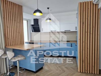 Apartament exclusivist cu trei camere, in zona Take Ionescu