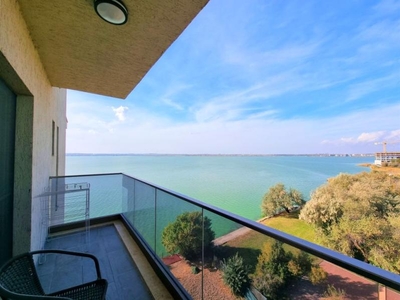 Apartament in rezidenta premium cu vedere spre lac