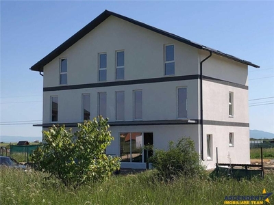 Casa tip duplex, Cartier Izvor, Tarlungeni, Brasov