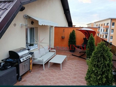 Vanzare apartament 3 camere,Tractorul,Brasov