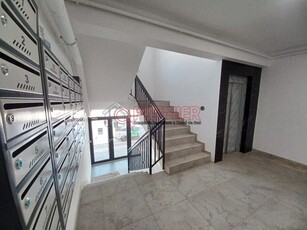 Apartament 2 camere Metrou Berceni