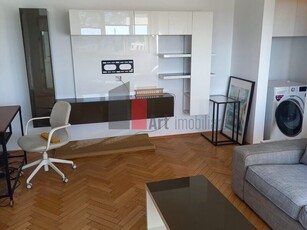 Apartament 2 camere Doua camere, apartament semidecomandat va oferim spre v