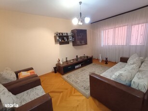 Apartament 3 camere 70mp