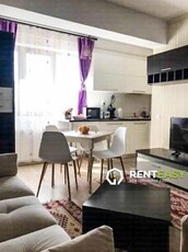 Apartament 3 camere de inchiriat situat in zona Hala Centrala