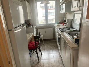 Apartament 3 camere Drumul Taberei Favorit 6/10