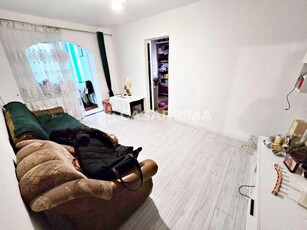 Apartament cu 2 camere, Alexandru cel Bun, etaj intermediar