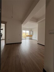 Apartament cu 3 camere Visan